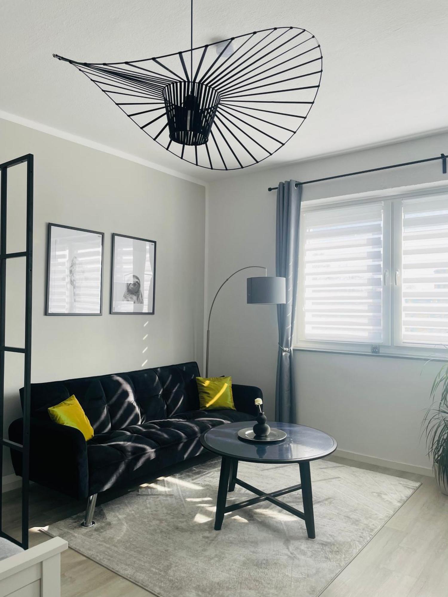 Modernes Apt Mit Direkter Anbindung Zur City Und Messe Hannover Exterior photo